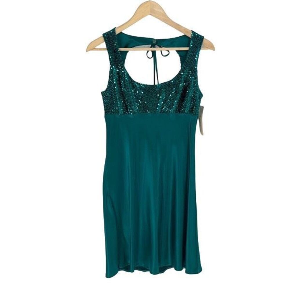 Steppin Out Vintage Women’s Junior Sequin Cutout Back Mini Dress Green Size 9/10